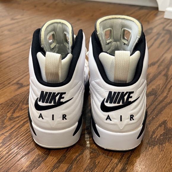 Jordan MVP White and Black Sneakers Size 9.5 - Picture 9 of 16